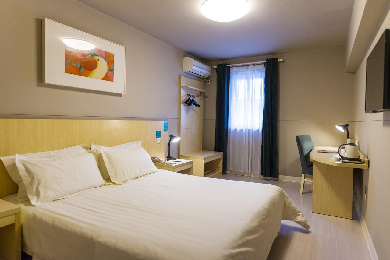 Jinjiang Inn Selected Shenzhen Huanggang Port Huangcheng Plaza Exterior photo